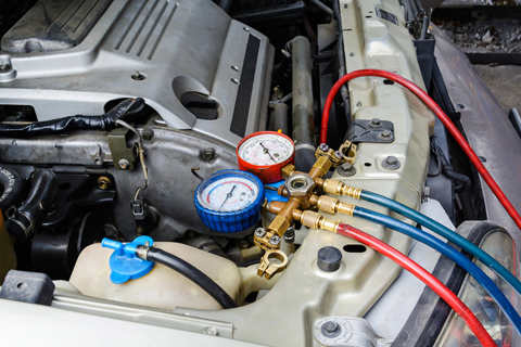 DIY vs Professional Mobile Mechanic Car Battery Replacement